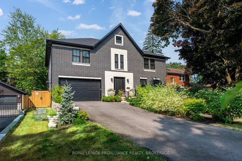 124 Churchill Crescent