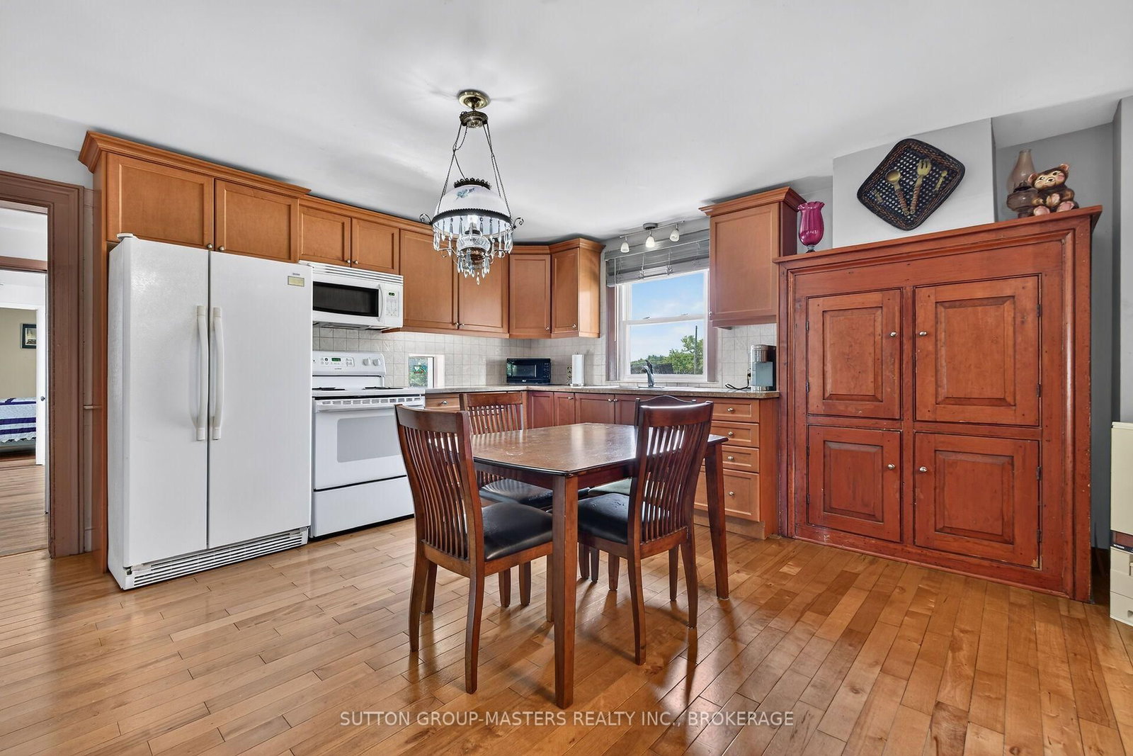 594 Fred Brown Road • Bissett Creek, ON photo 16