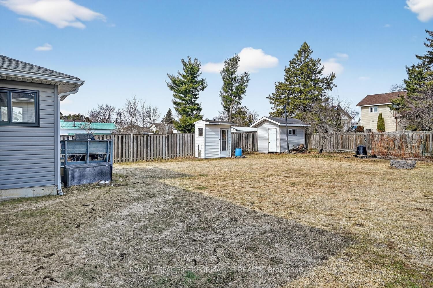 107 Lorne Street • Smiths Falls, ON photo 39