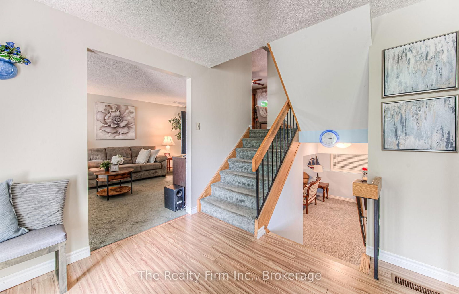 82 Roseneath Crescent • Kitchener, ON photo 3