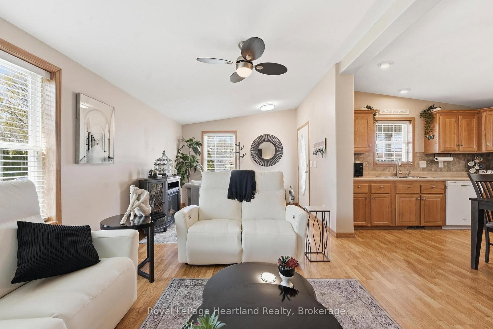 12 CHEROKEE Lane • Ashfield-Colborne-Wawanosh, ON photo 12