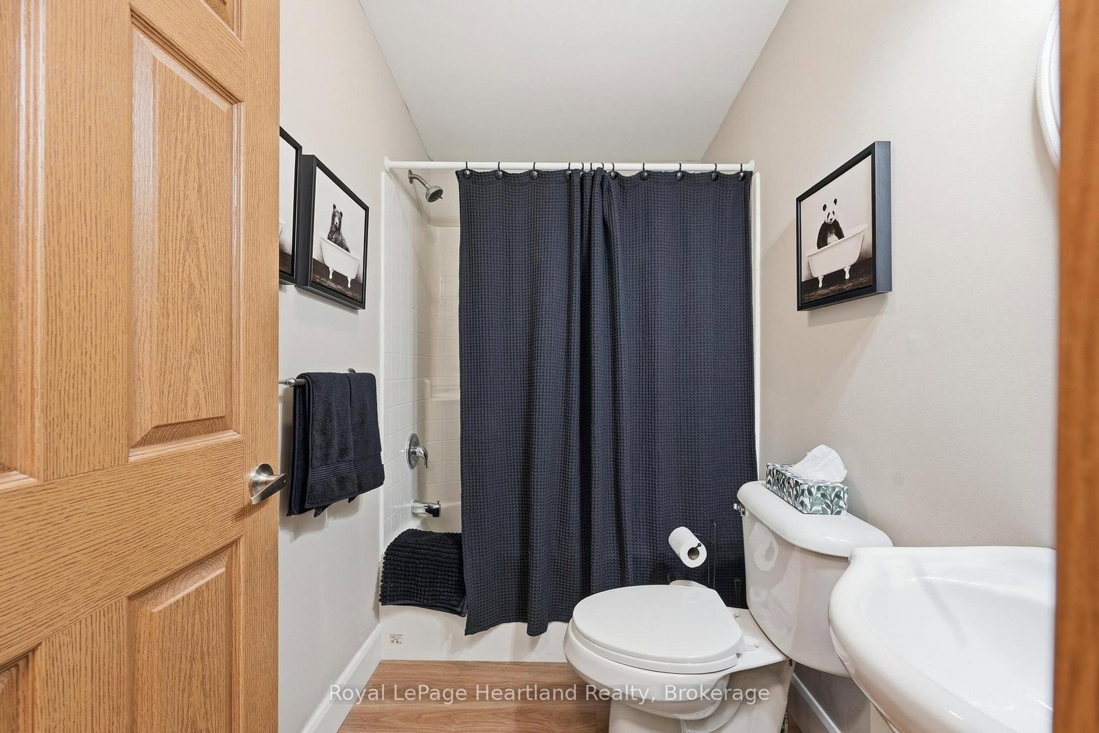 12 CHEROKEE Lane • Ashfield-Colborne-Wawanosh, ON photo 19