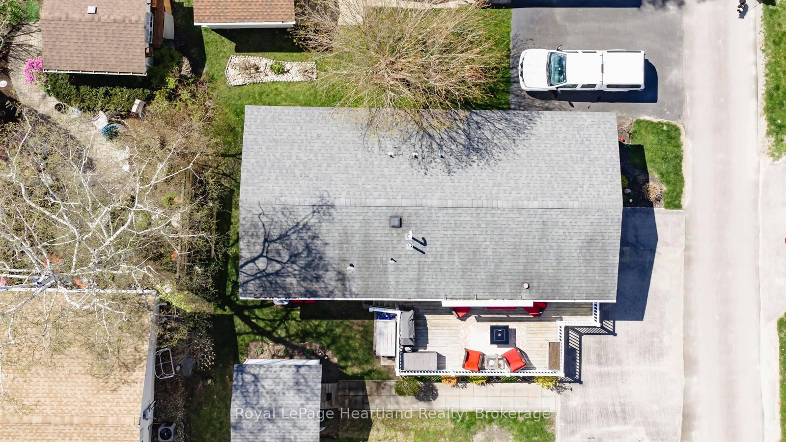 12 CHEROKEE Lane • Ashfield-Colborne-Wawanosh, ON photo 34