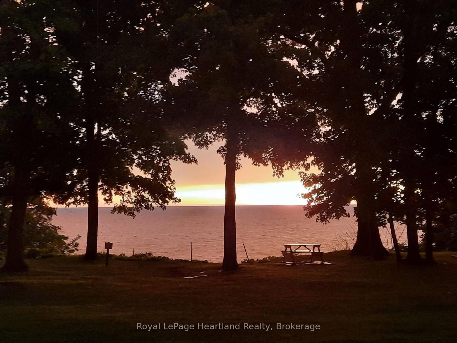 12 CHEROKEE Lane • Ashfield-Colborne-Wawanosh, ON photo 38