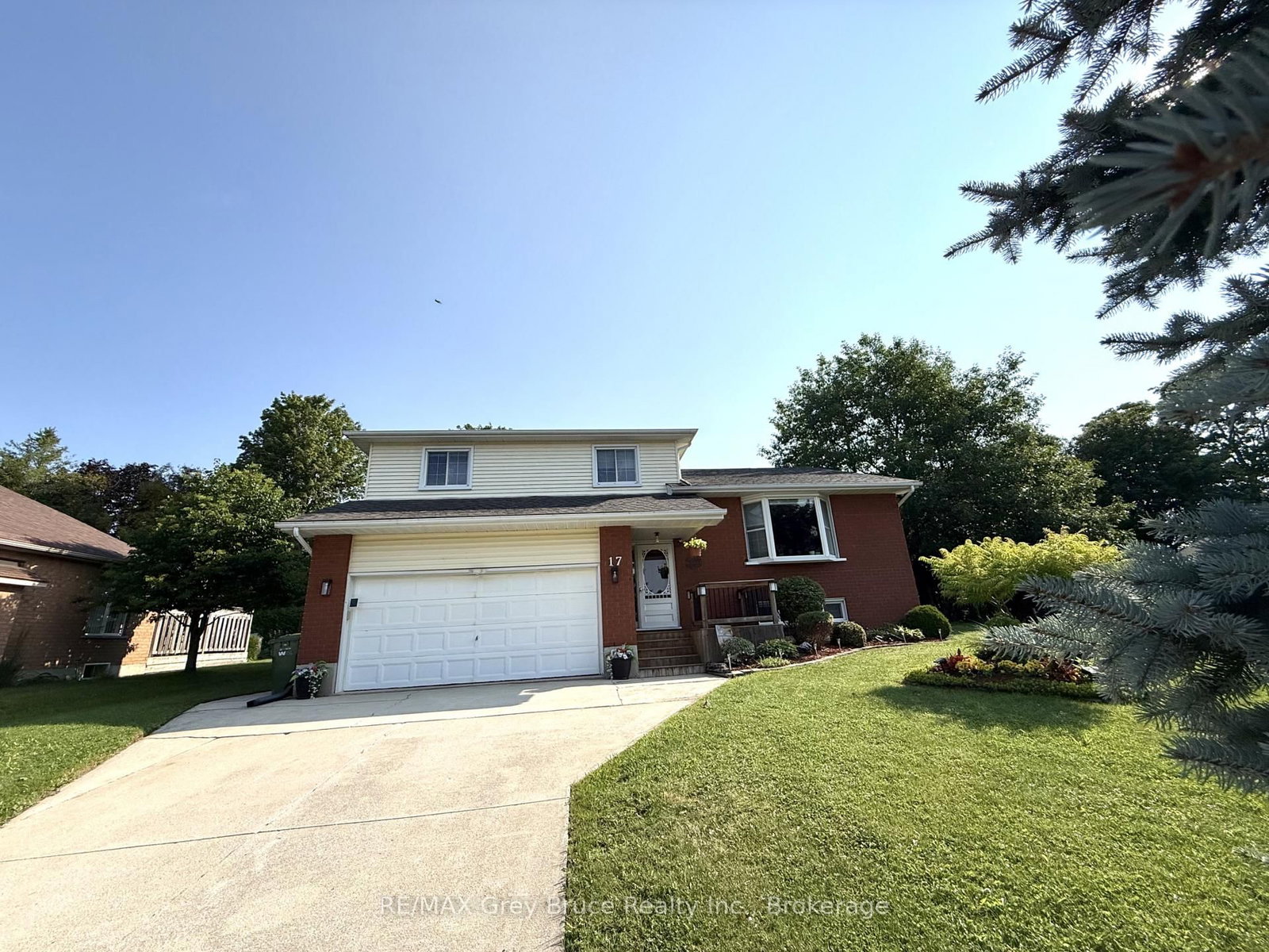 17 Armstrong Crescent • Grey Highlands, ON photo 40
