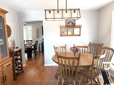 17 Armstrong Crescent • Grey Highlands, ON photo 7