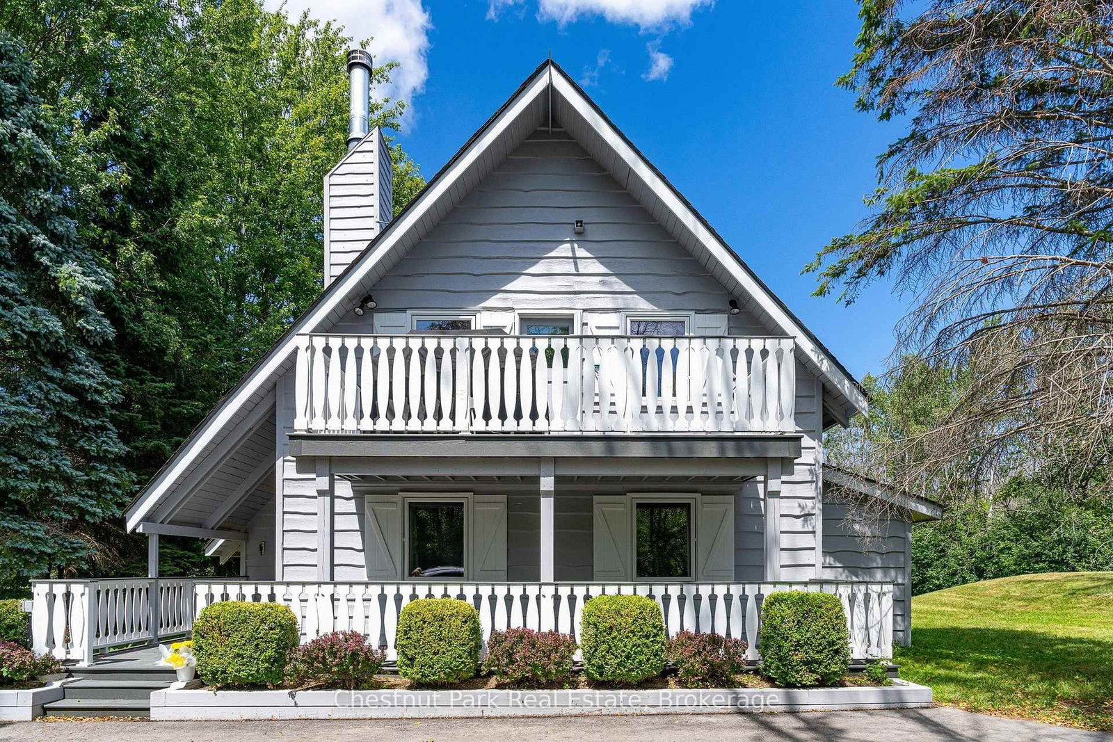 131 Martin Grove • Blue Mountains, ON photo 2