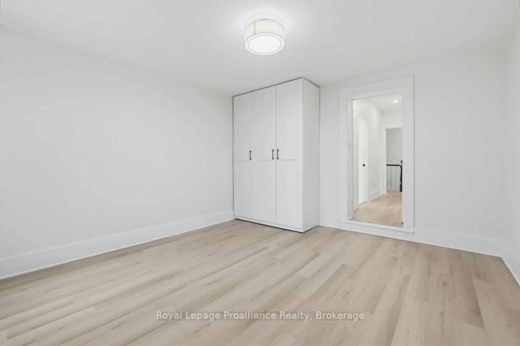 275 Charles Street • Belleville, ON photo 41