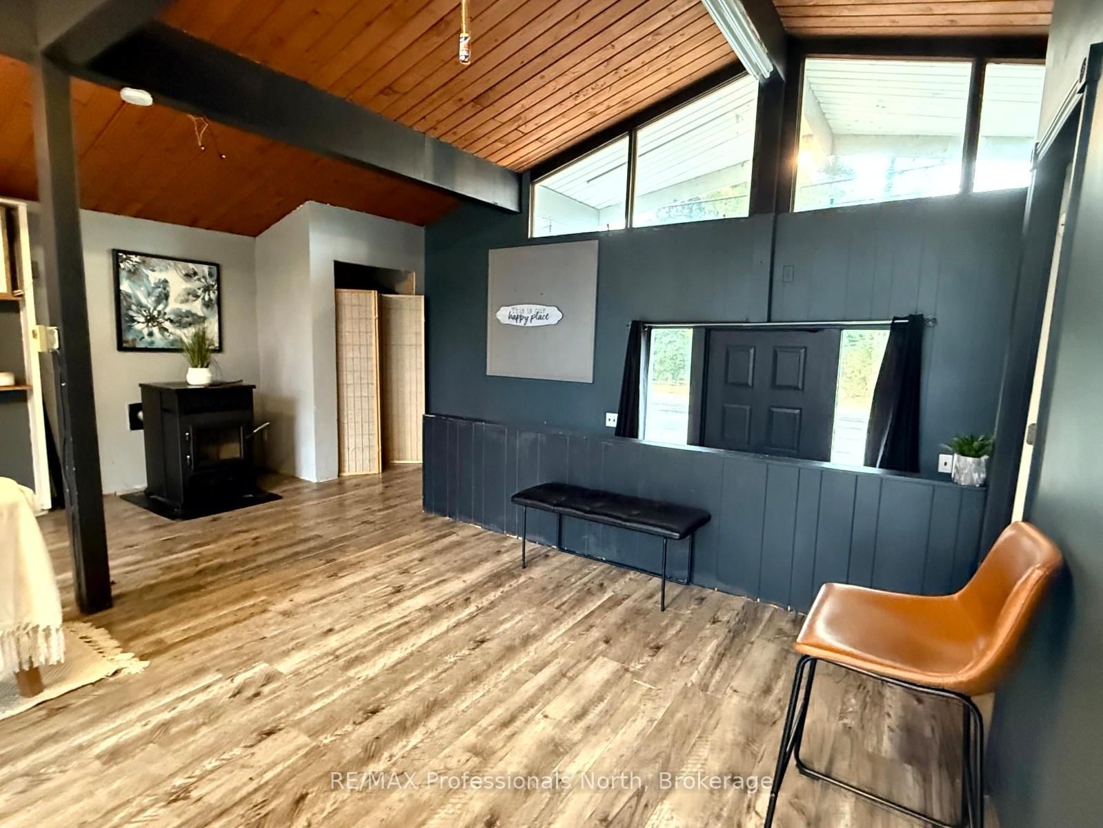 2307 Loop Road • Highlands East, ON photo 18