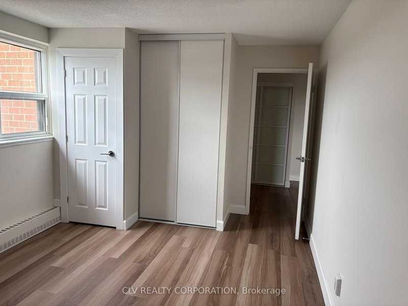612 - 2460 Southvale Crescent
