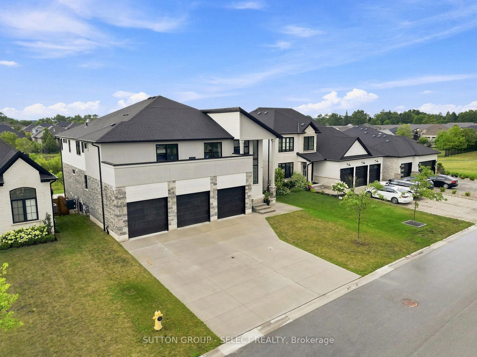 17 Arrowwood Path • Middlesex Centre, ON photo 41