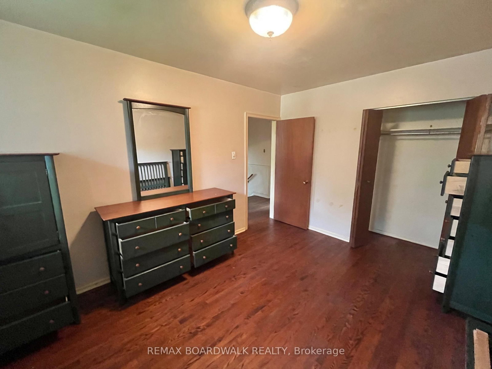 1363 Duford Drive • Ottawa, ON photo 11
