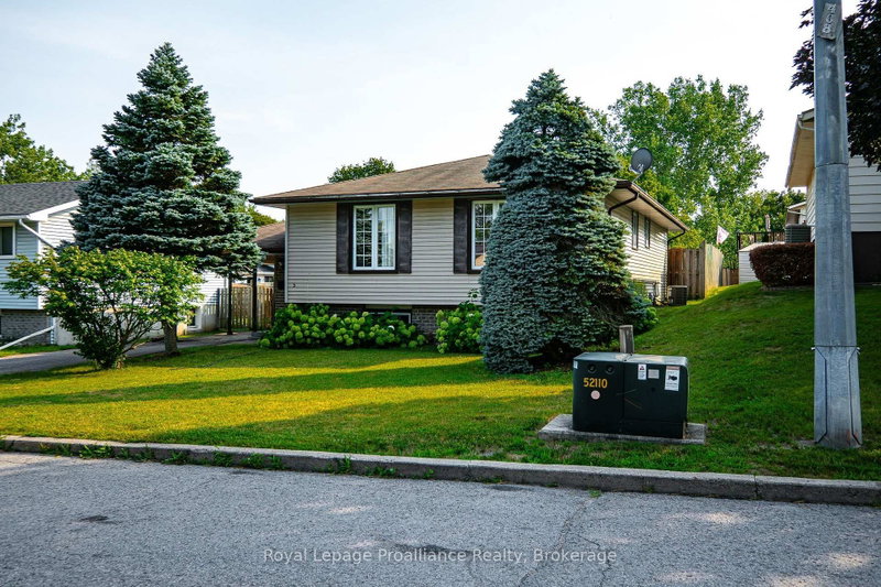 5 Van Alstine Drive