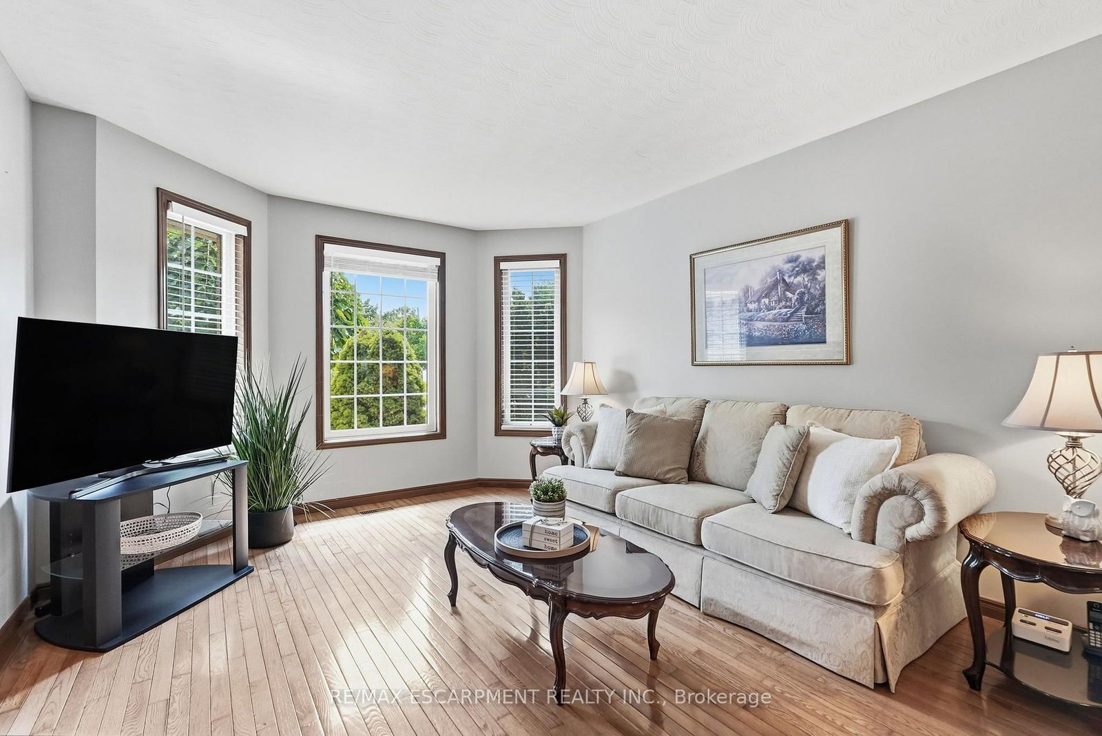 210 BASTILLE Street • Hamilton, ON photo 8