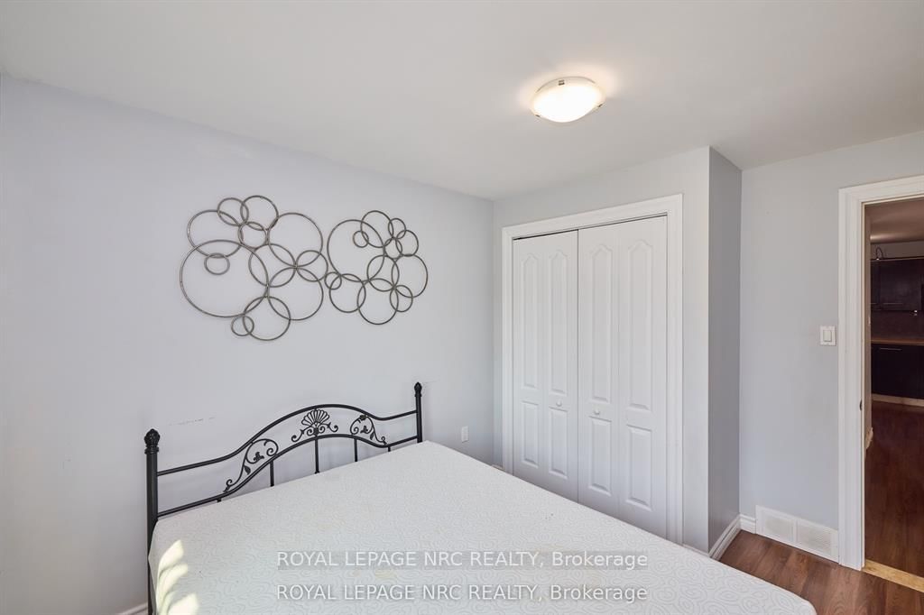 557 Geneva Street • St. Catharines, ON photo 18