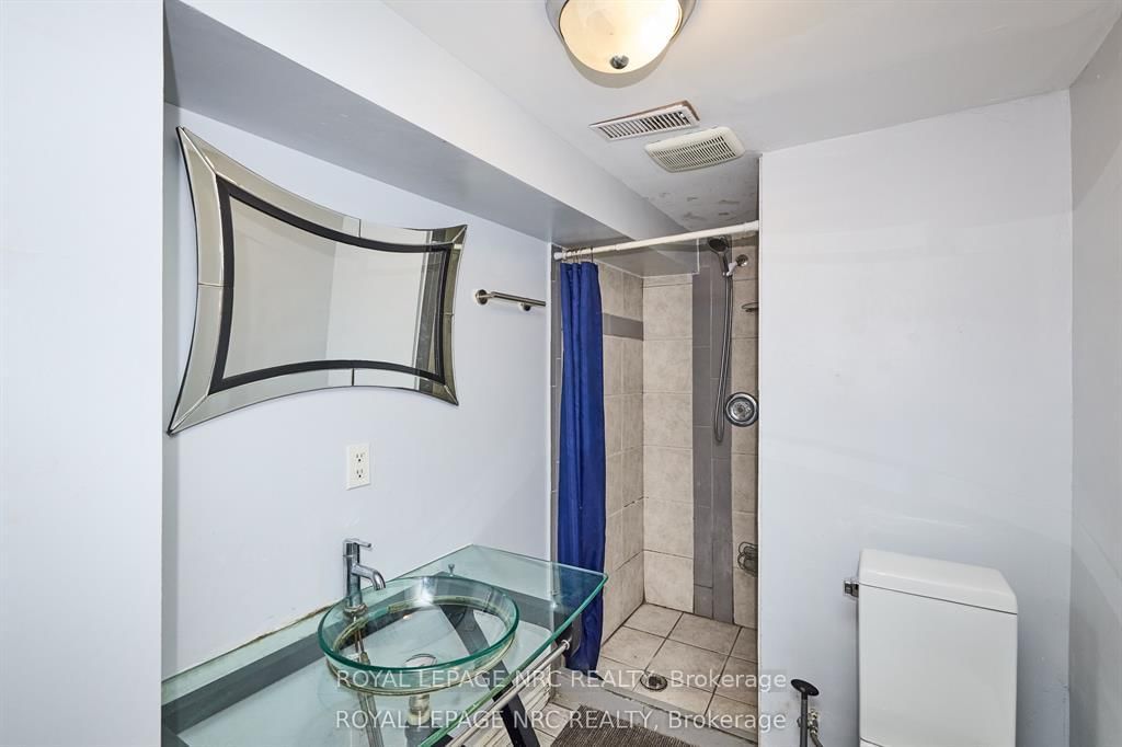 557 Geneva Street • St. Catharines, ON photo 39
