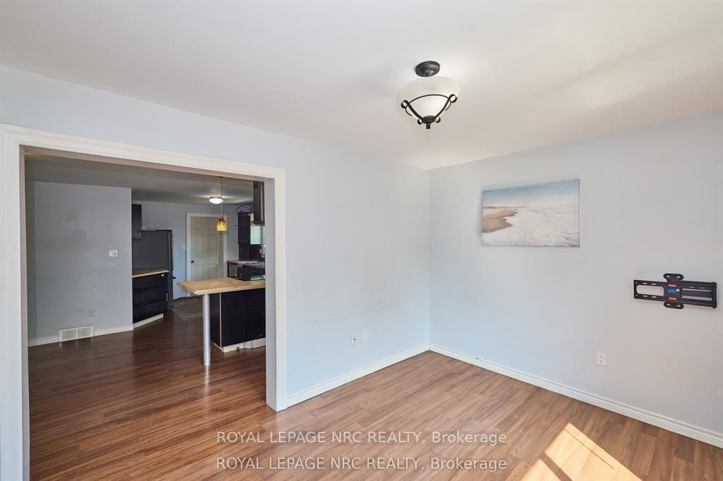 557 Geneva Street • St. Catharines, ON photo 6