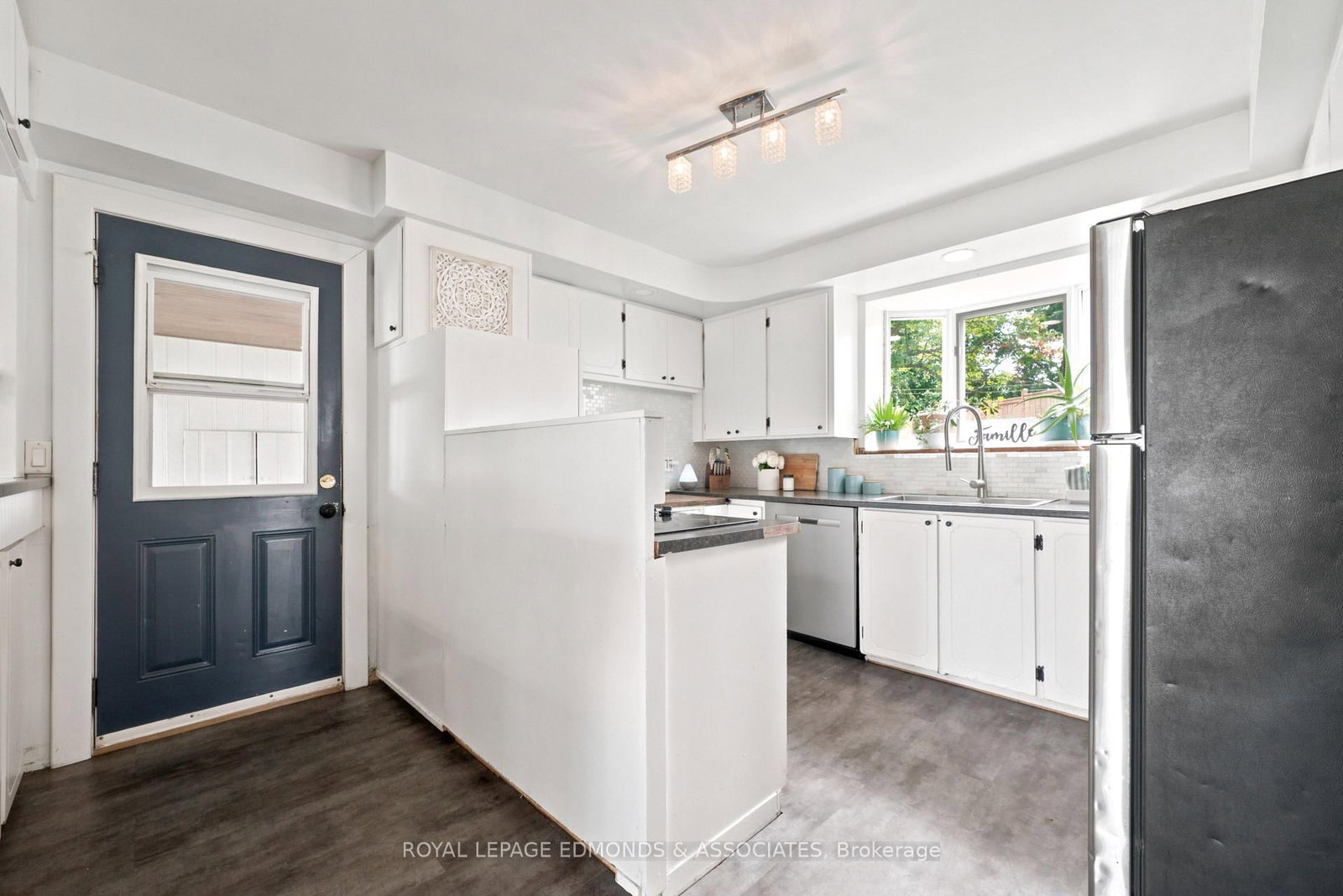 734 Front Street • Pembroke, ON photo 15