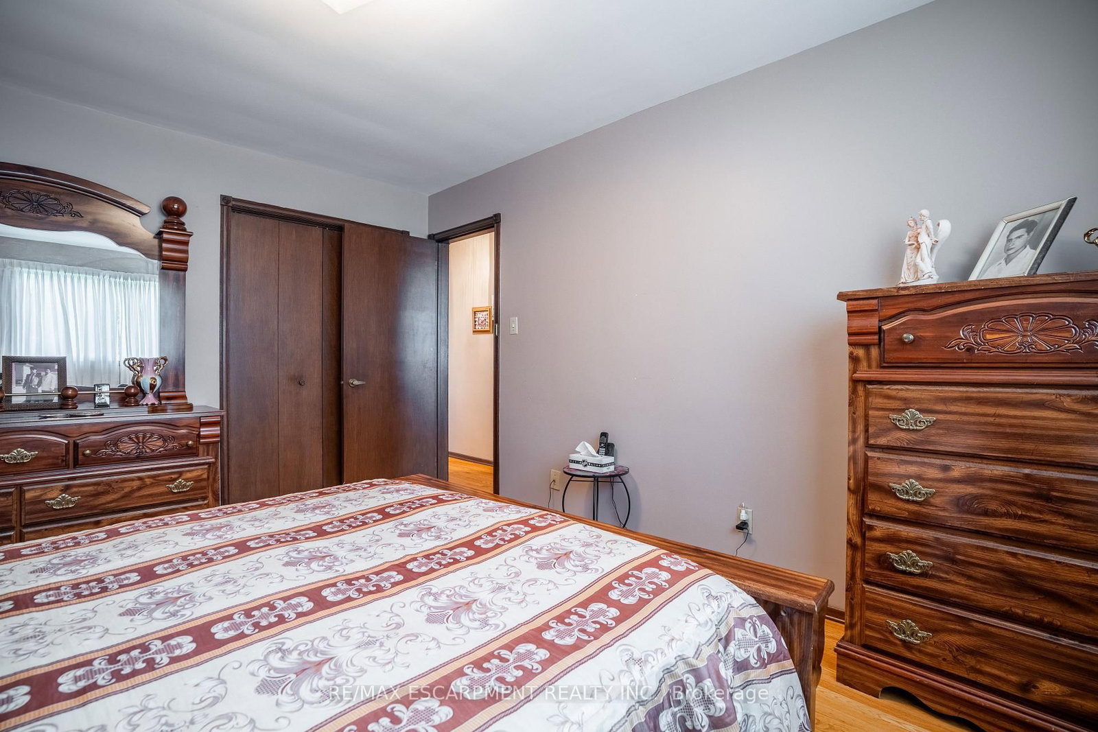 18 Villa Court • Hamilton, ON photo 27