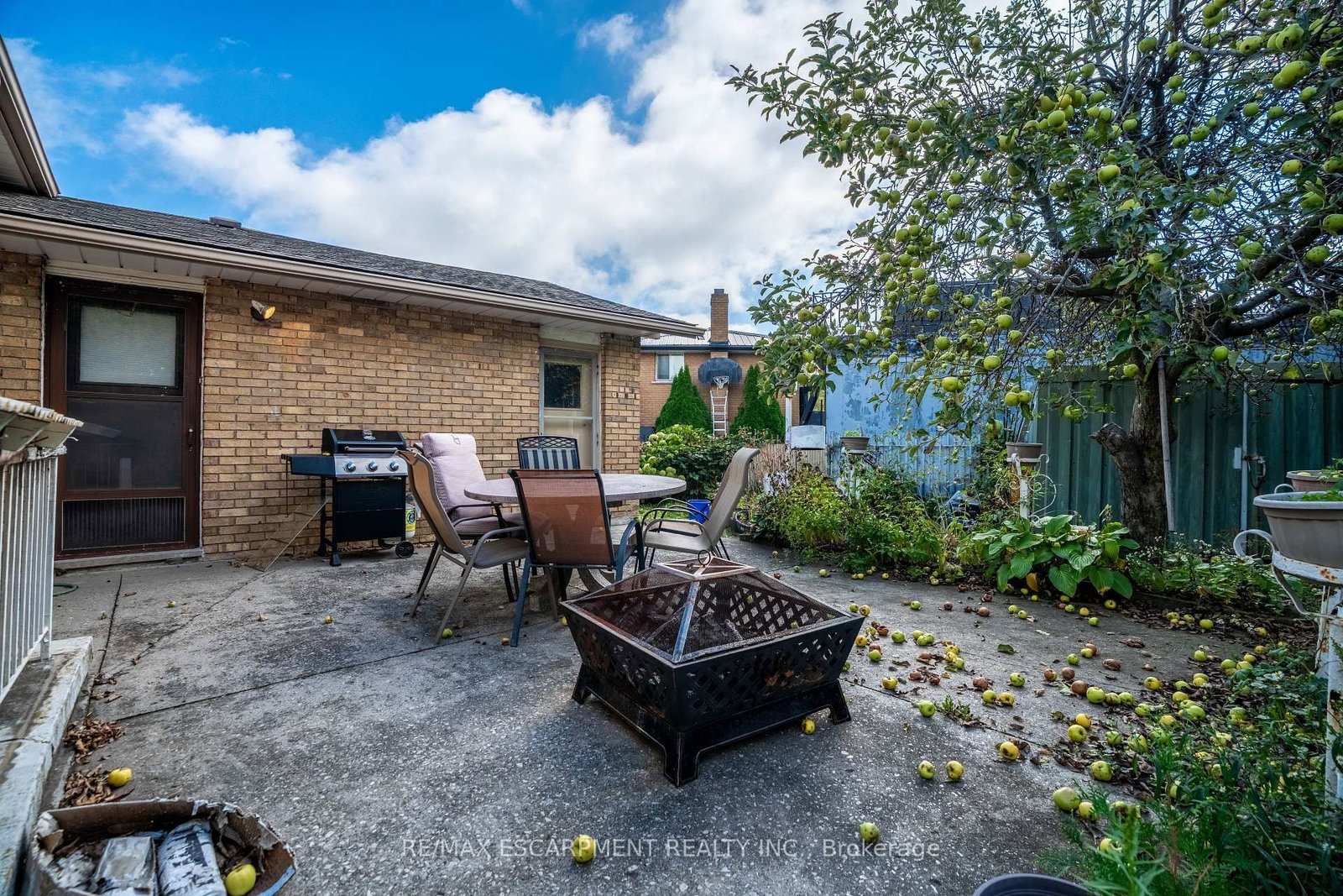 18 Villa Court • Hamilton, ON photo 29