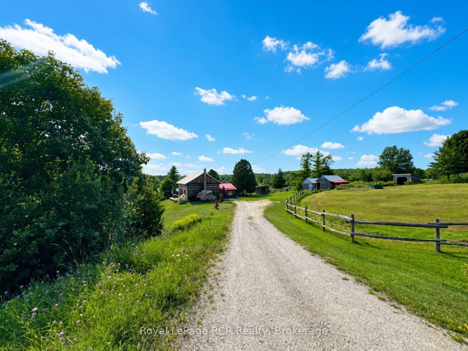 135458 Concession 8 • Chatsworth, ON photo 44