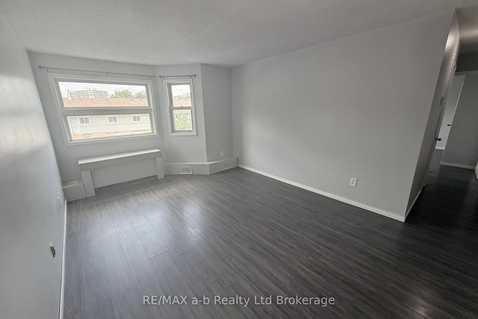 64 Hiawatha Road • #36 • Woodstock, ON photo 11