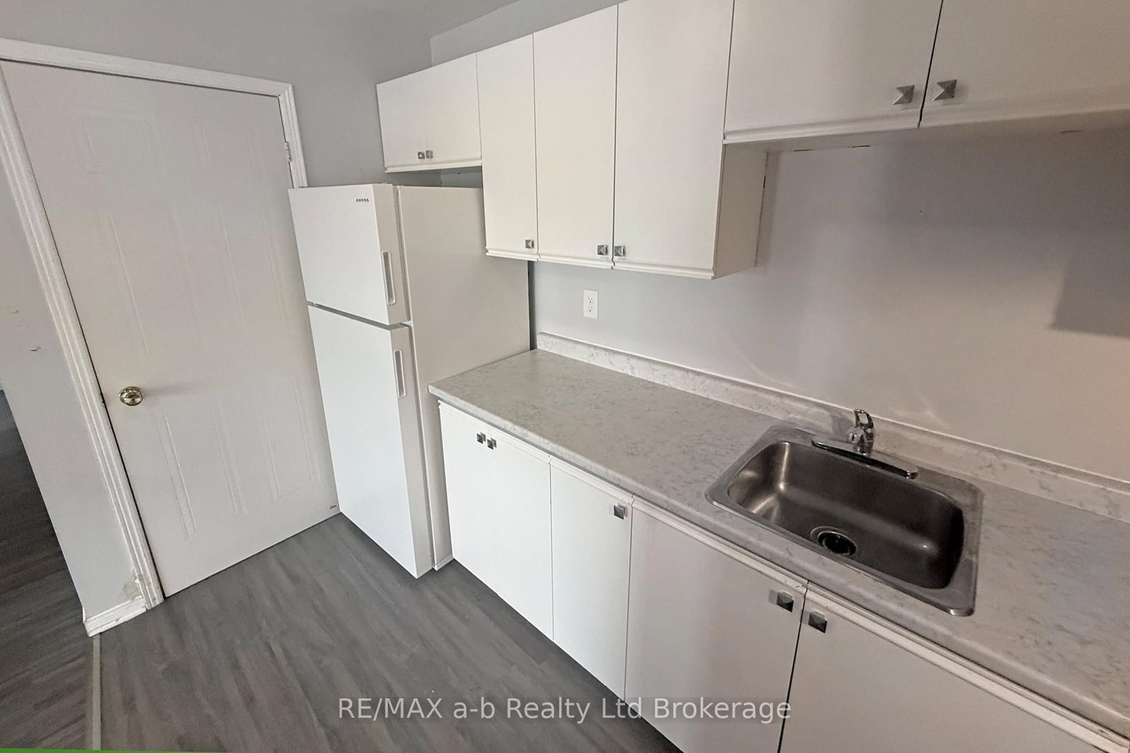 64 Hiawatha Road • #36 • Woodstock, ON photo 18