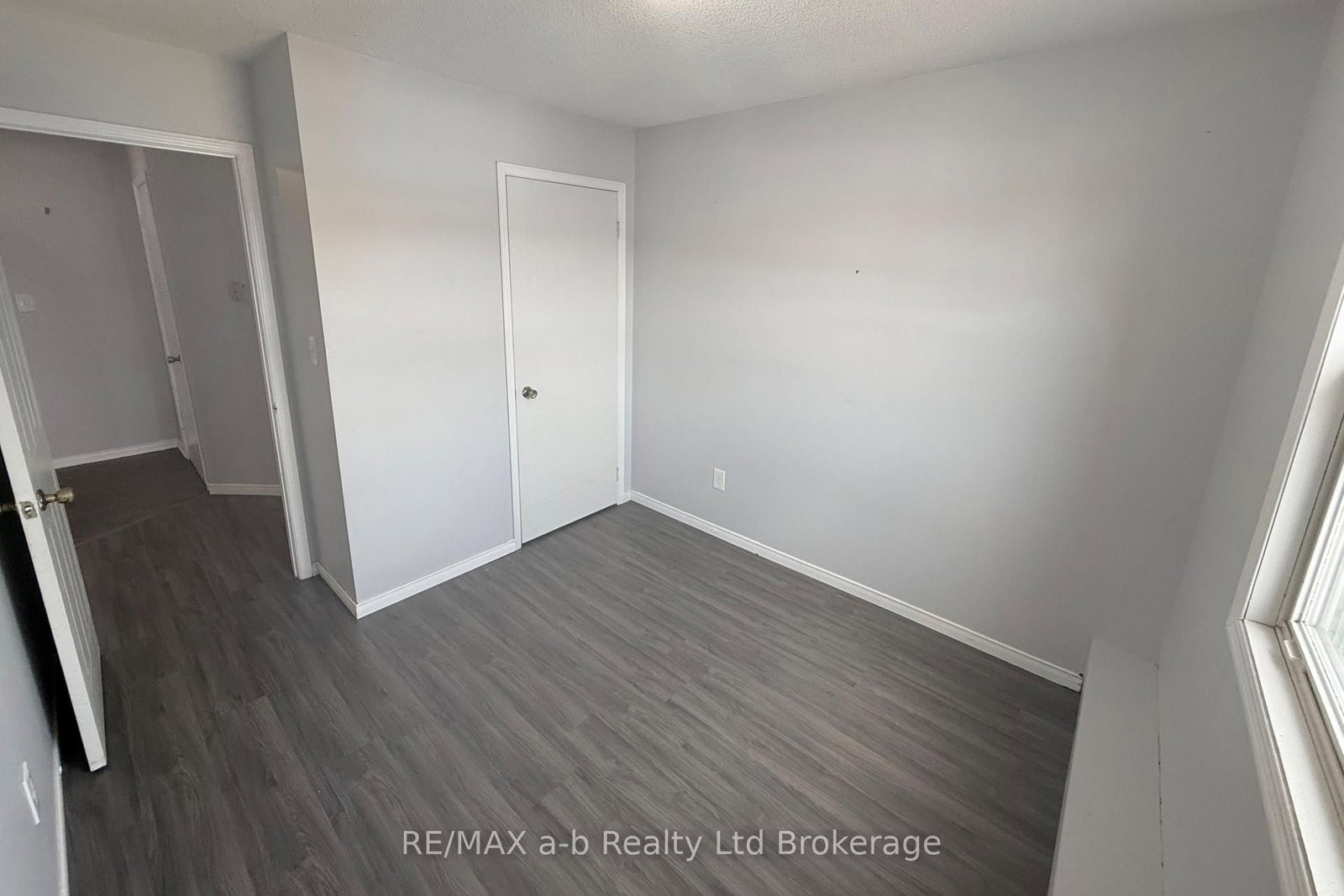 64 Hiawatha Road • #36 • Woodstock, ON photo 22