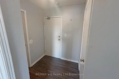 64 Hiawatha Road • #36 • Woodstock, ON photo 8