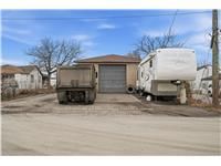 25 KENMORE Avenue, Hamilton