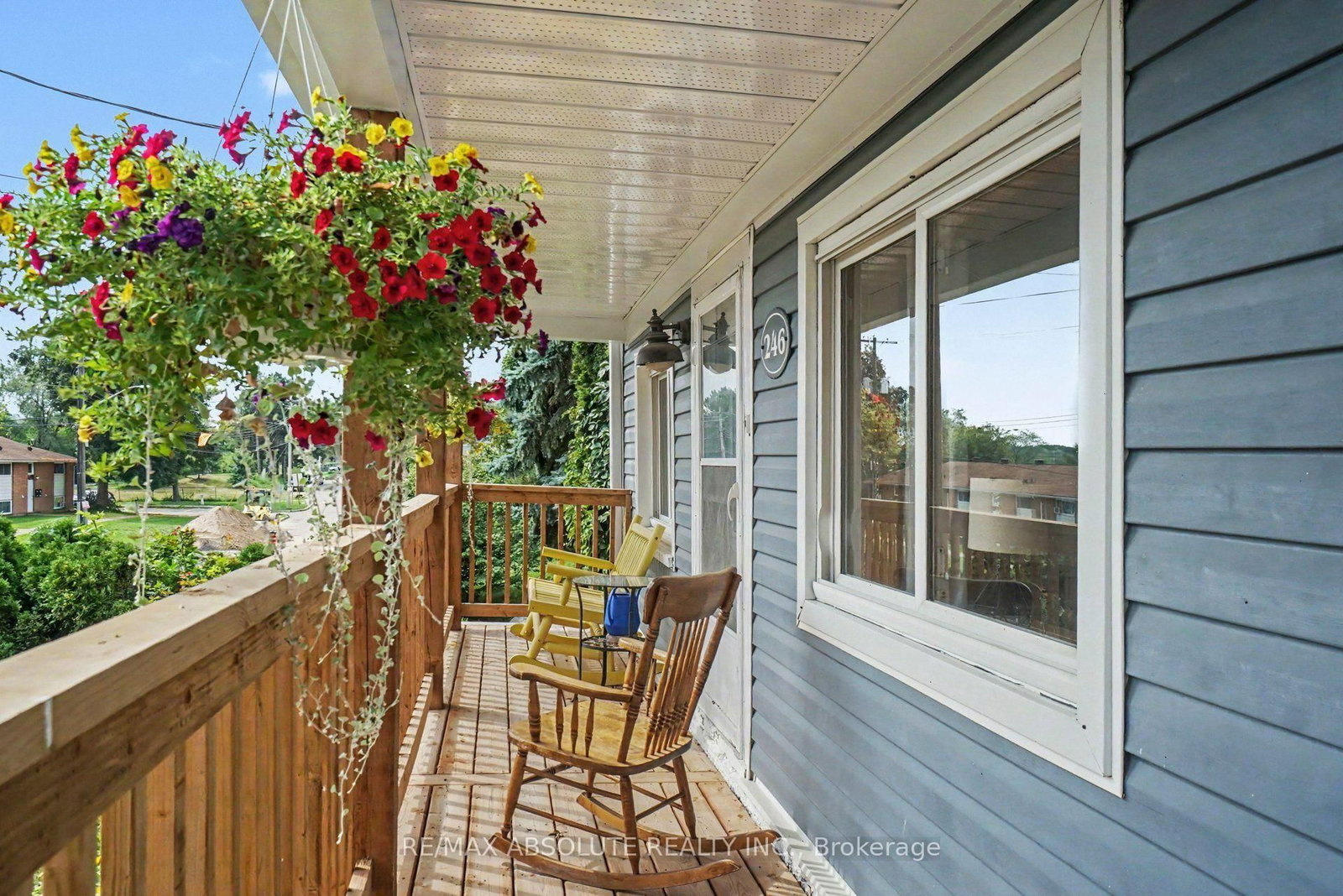 246 Albert Street • Arnprior, ON photo 4
