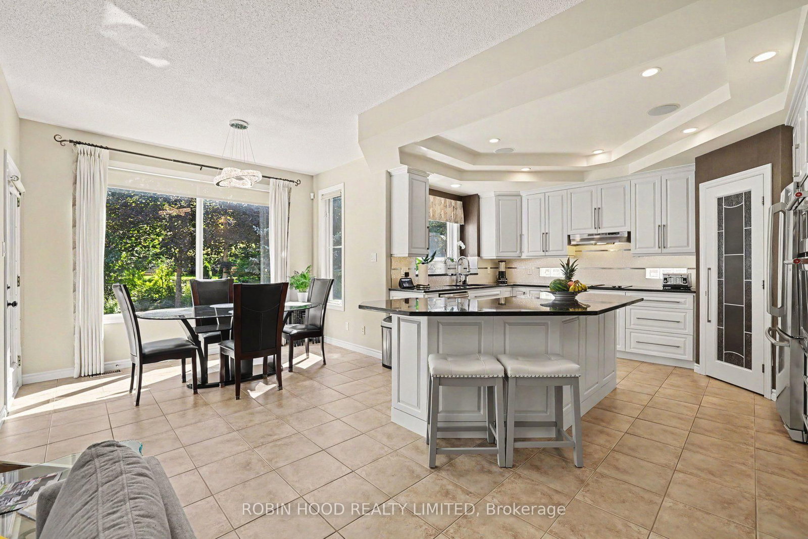92 Broughton Street • Kanata, ON photo 10