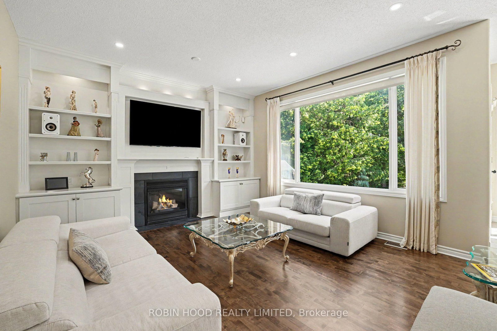 92 Broughton Street • Kanata, ON photo 15