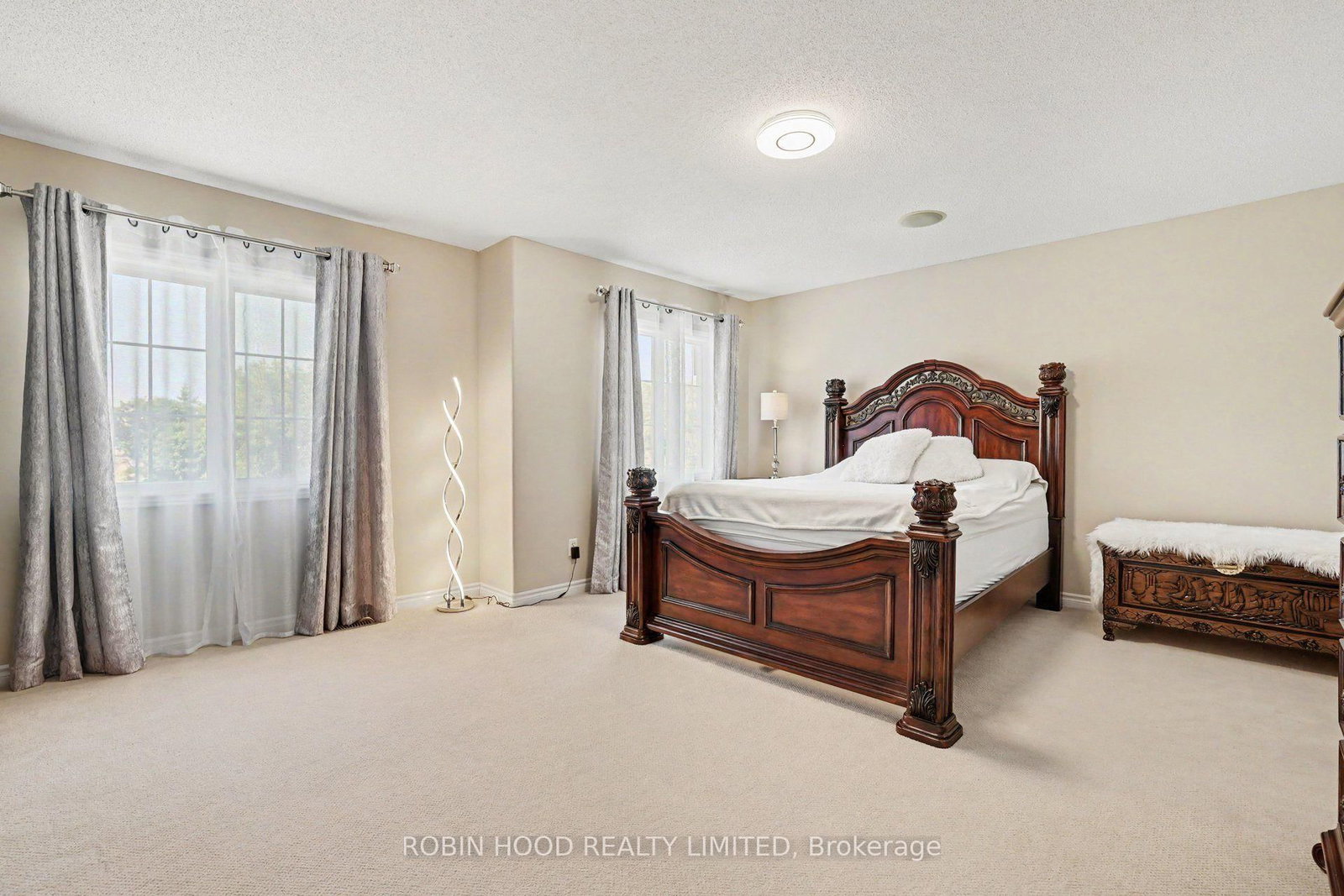 92 Broughton Street • Kanata, ON photo 29