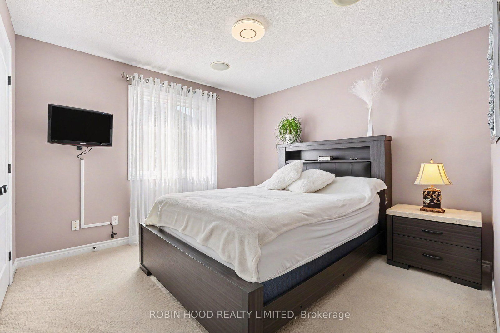 92 Broughton Street • Kanata, ON photo 30
