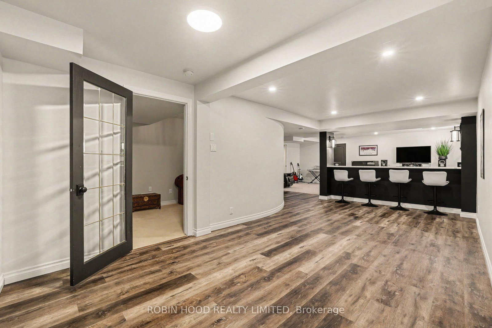 92 Broughton Street • Kanata, ON photo 35