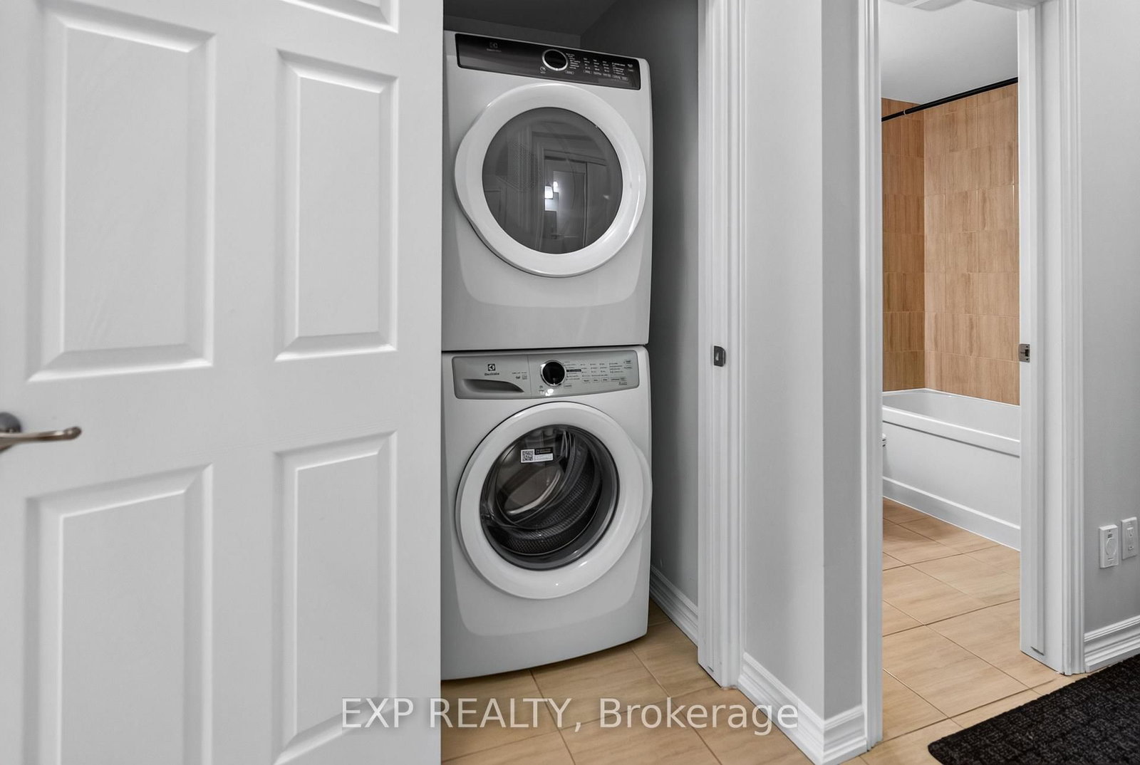 1440 HEMLOCK Road • Ottawa, ON photo 34