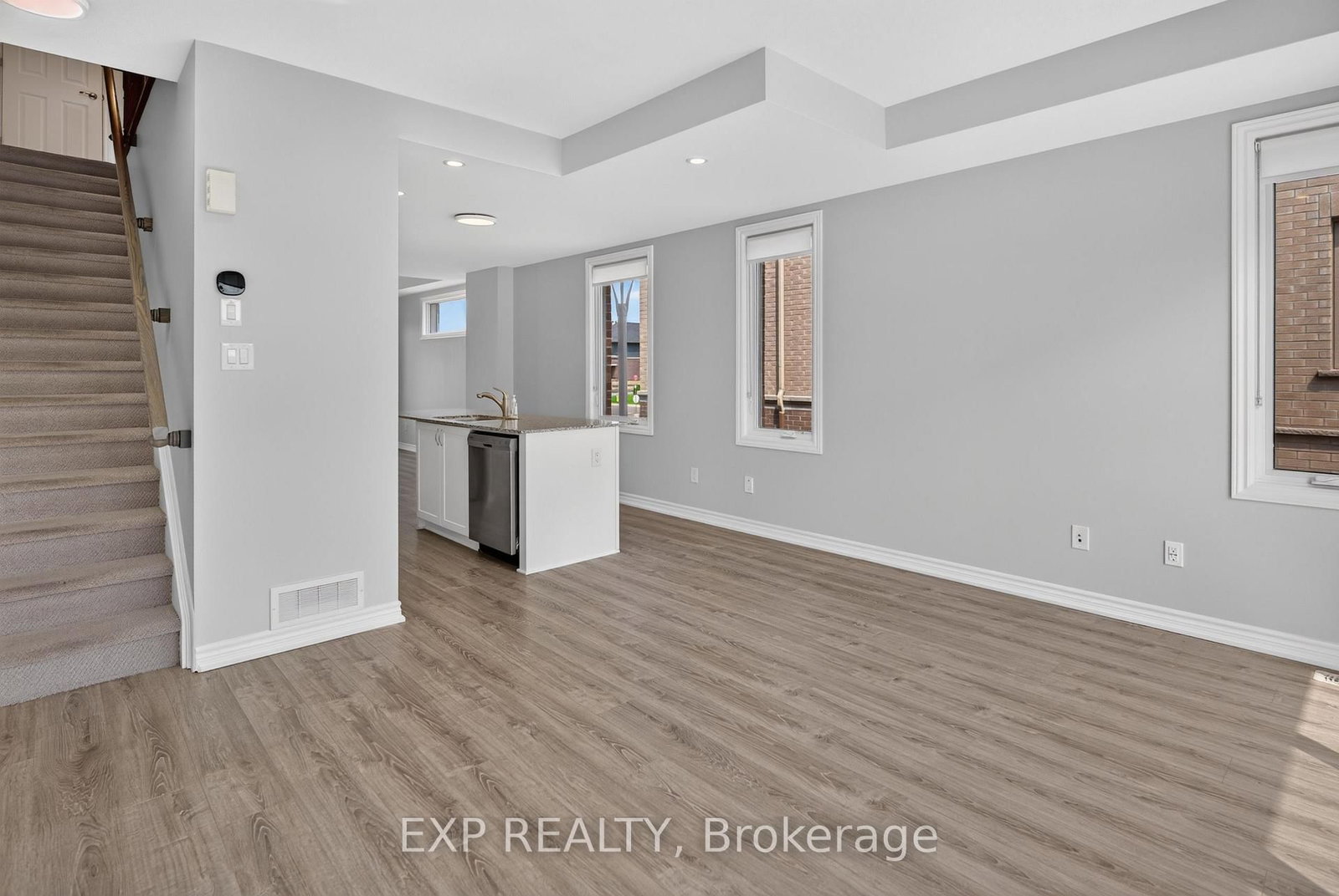1440 HEMLOCK Road • Ottawa, ON photo 7