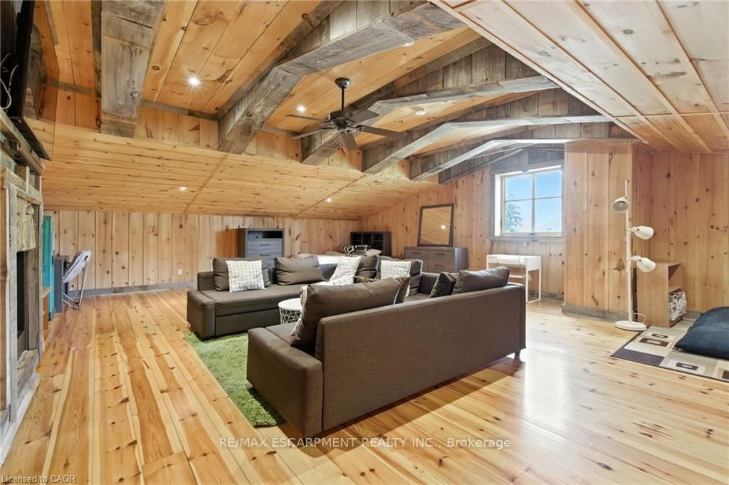 437 6th Concession Road E • Hamilton, ON photo 16