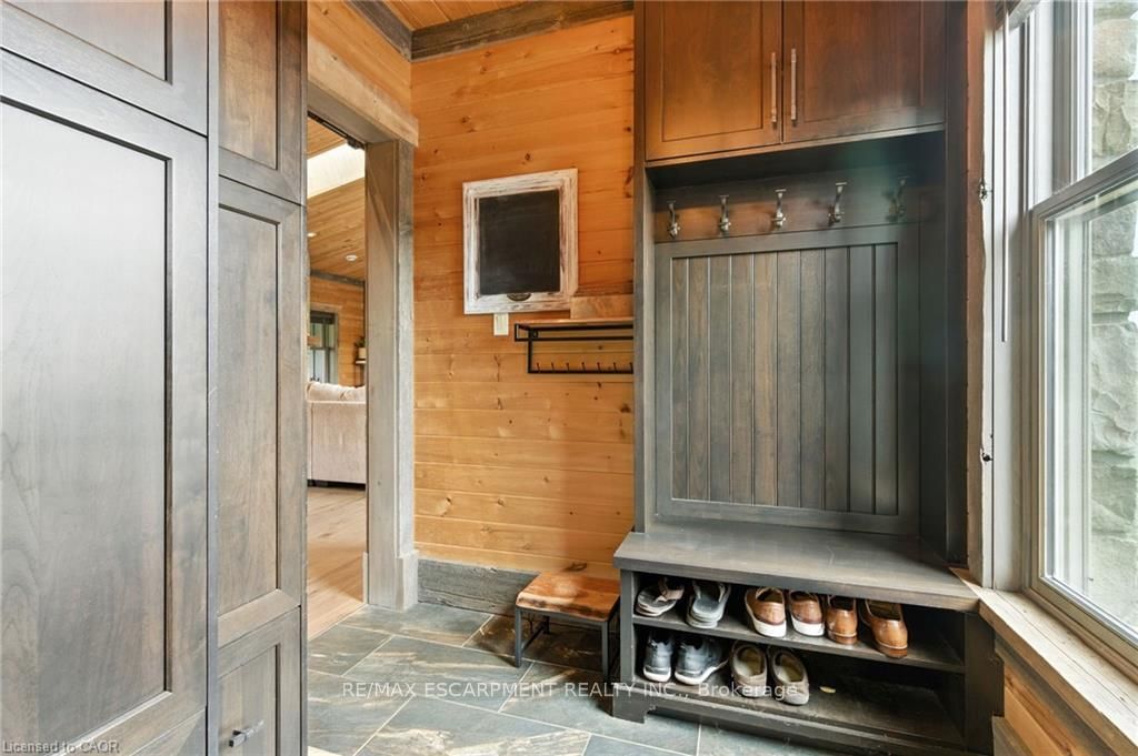 437 6th Concession Road E • Hamilton, ON photo 9