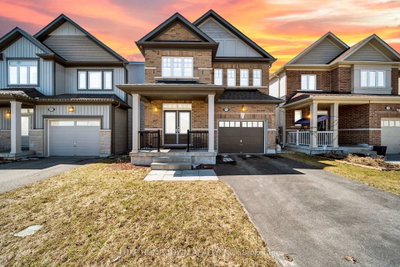 Detached House for lease at 19 Findlay Way, Centre Wellington, Ontario, N1M 0A4 - Fergus - MLS: X13660140