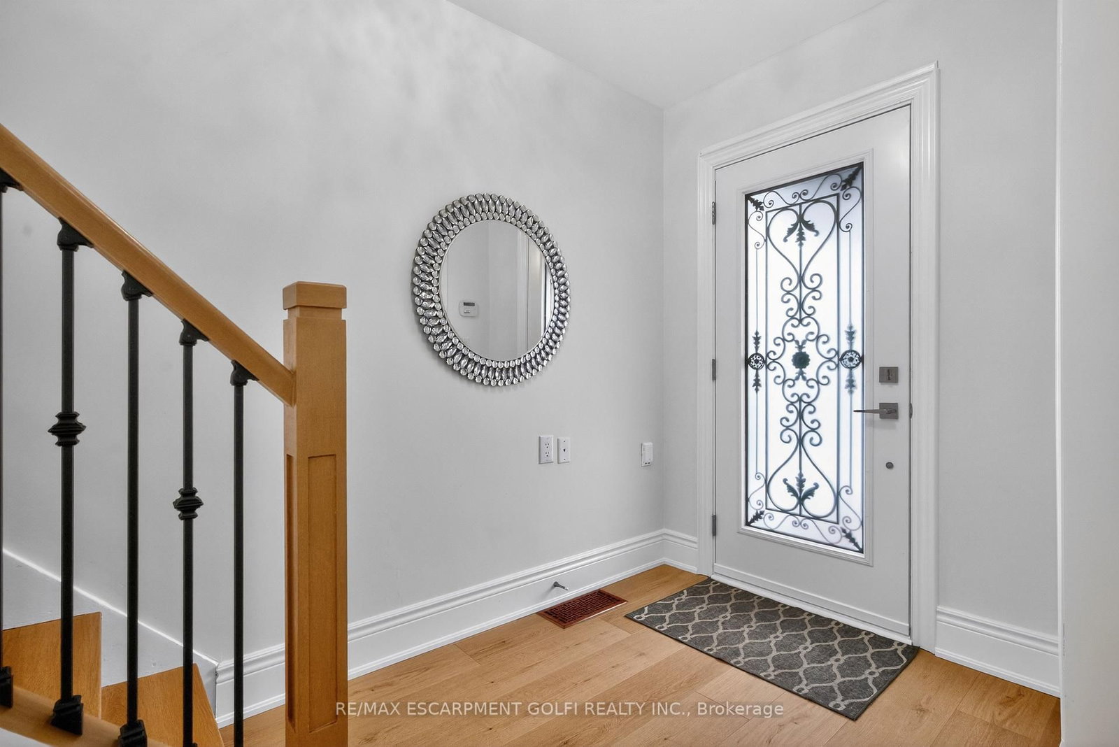 23 Edward Street • Hamilton, ON photo 4