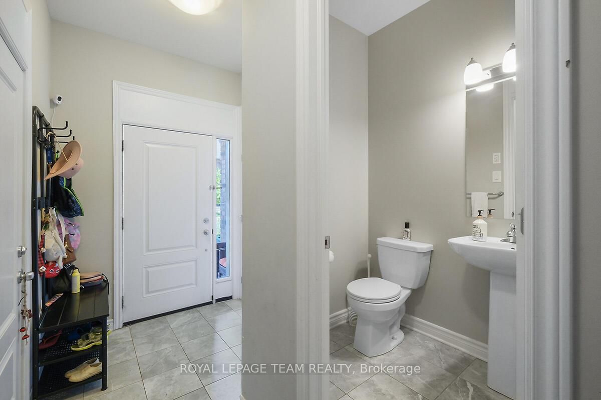 253 Fergus Crescent • Ottawa, ON photo 21