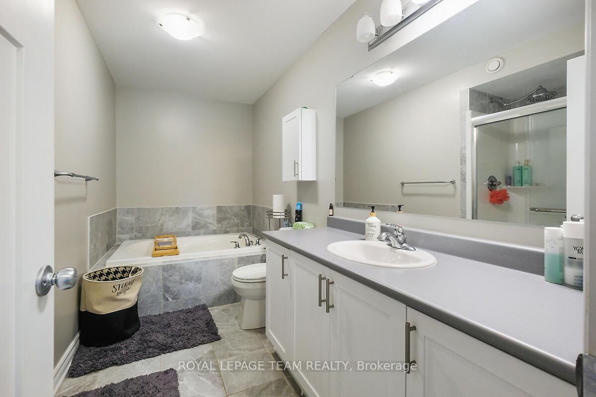 253 Fergus Crescent • Ottawa, ON photo 38