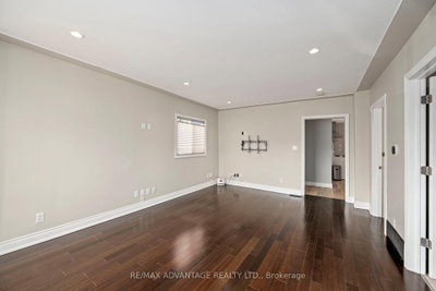 945 Colborne Street • London East, ON photo 6