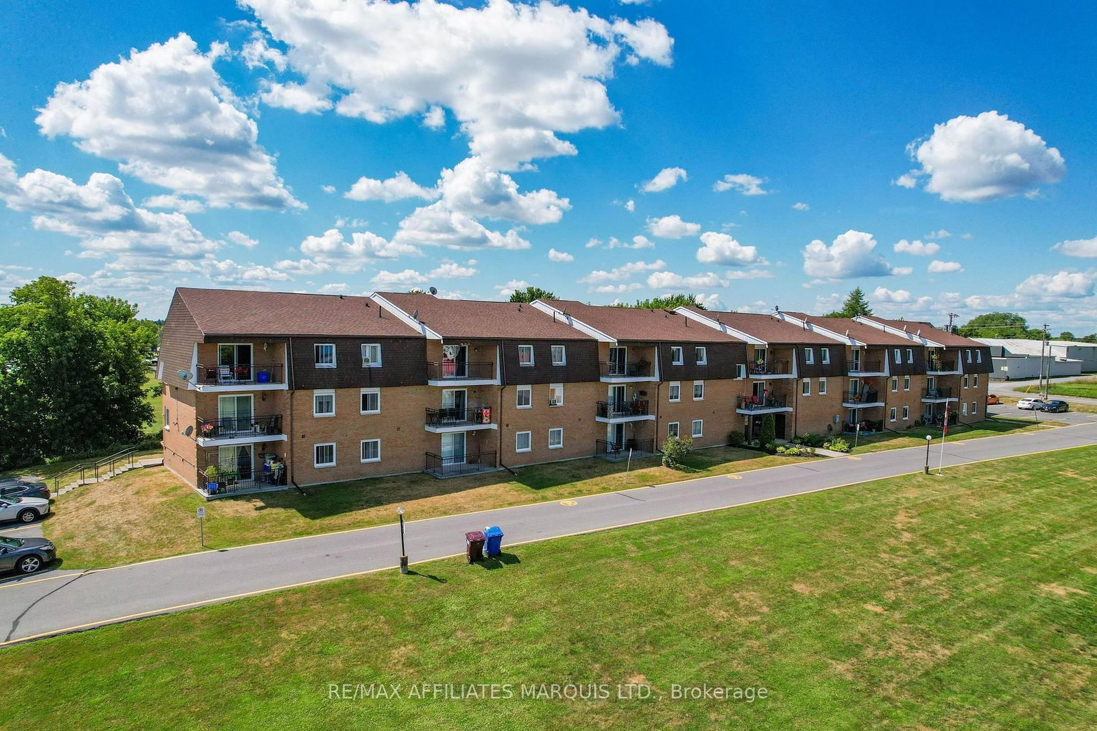 220 Kenyon Street W • #302 • North Glengarry, ON photo 1
