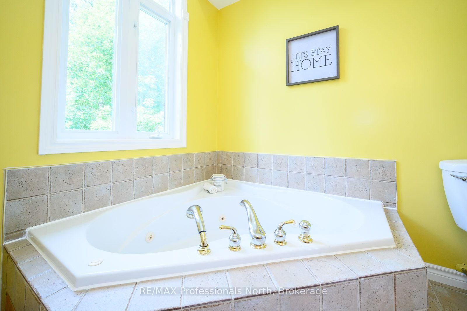 18 Heritage Crescent • Huntsville, ON photo 21