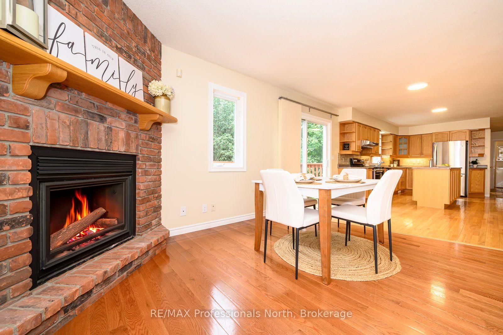 18 Heritage Crescent • Huntsville, ON photo 8