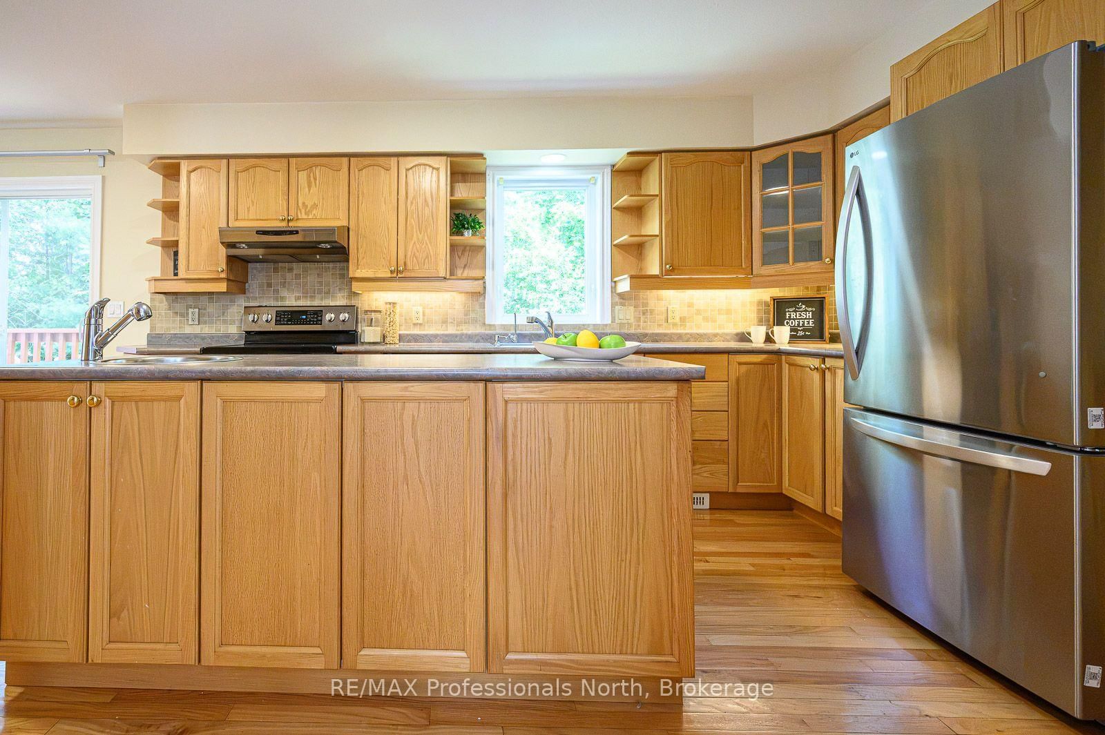 18 Heritage Crescent • Huntsville, ON photo 9
