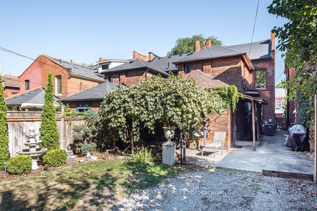 122 East Avenue S • Hamilton, ON photo 41